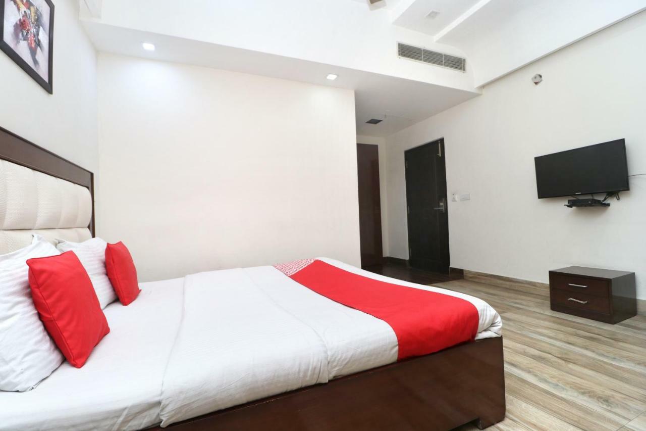 Oyo 30848 Hotel Signature Firozpur Экстерьер фото